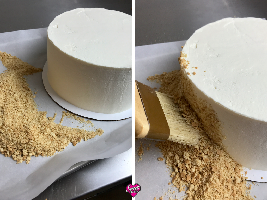 Easy cake decorating idea Two side by side images of how to add graham cracker crumbs to the side of a strawberry and cream cake